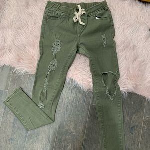 Olive green distressed  pants